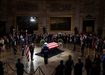 jimmy-carter-recebe-homenagens-no-capitolio
