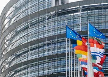 ue-reage-a-critica-de-zuckerberg:-‘rejeitamos-acusacao-de-censura’