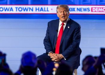 trump-reitera-que-quer-retomar-controle-do-canal-do-panama-e-sobe-o-tom-contra-o-hamas