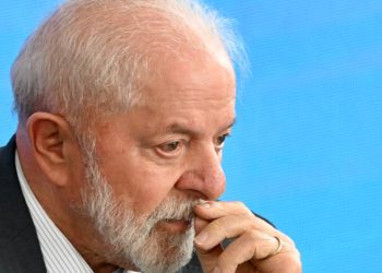 risco-de-recessao-no-brasil:-o-alerta-da-eurasia-ao-governo-lula