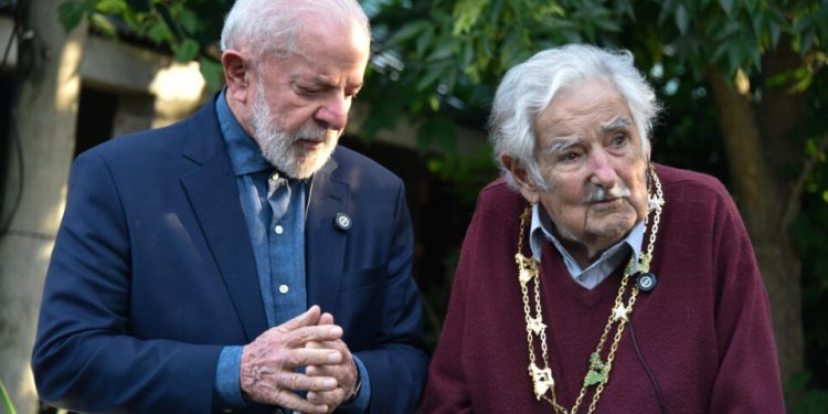 mujica,-aliado-de-lula,-anuncia-que-nao-fara-mais-tratamento-contra-o-cancer:-“estou-morrendo”