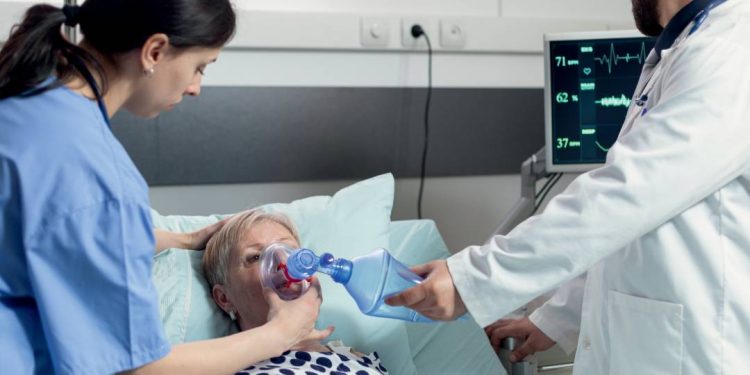 estudo-desvenda-mecanismo-biologico-por-tras-de-problema-que-afeta-pacientes-de-uti