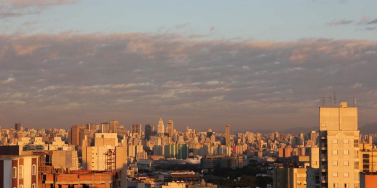 semana-comeca-com-chuva-fraca-pela-tarde-no-centro-sul-do-brasil