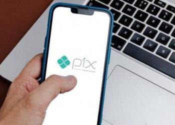 ex-ministro-apos-fakes-sobre-pix:-e-preciso-levar-mentirosos-a-justica