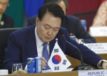 presidente-afastado-da-coreia-do-sul-se-recusa-a-prestar-depoimento-no-2o-dia-de-prisao