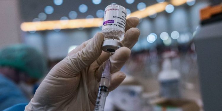 ma-ciencia-e-analises-incorretas-fazem-as-vacinas-parecerem-perigosas;-entenda