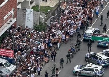 confronto-entre-torcedores-de-santa-cruz-e-sport-tem-cenas-de-guerra-e-termina-com-12-feridos