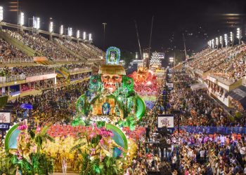 pela-primeira-vez,-desfiles-no-rio-de-janeiro-acontecerao-em-tres-noites
