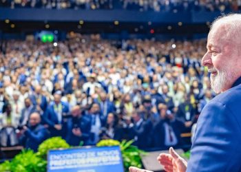 lula-afirma-que-prefeitos-vao-dizer-“lulinha,-fica”-ao-fim-do-seu-mandato