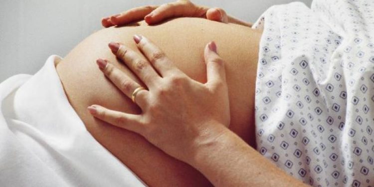 estudos-apontam-correlacao-entre-pre-eclampsia-e-covid-19-em-gestantes