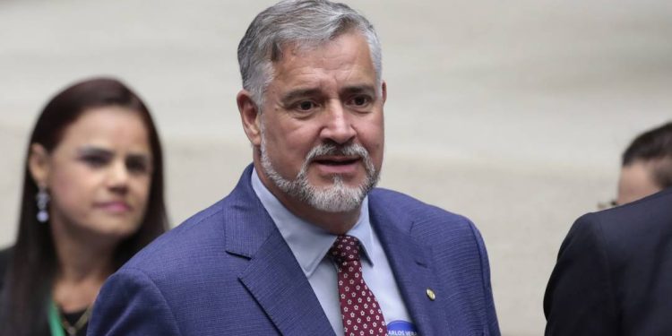 como-anda-paulo-pimenta-depois-de-ferias-na-terra-de-getulio-vargas