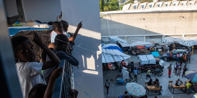 relatorio-denuncia-recrutamento-e-abusos-de-criancas-por-gangues-criminosas-no-haiti