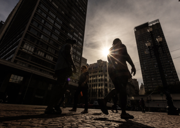sao-paulo-enfrenta-terceira-onda-de-calor-nesta-semana