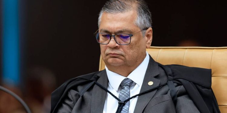 dino-manda-cgu-auditar-r$-469-milhoes-em-emendas-com-dados-incompletos