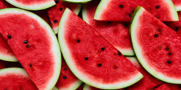 alimentos-tambem-ajudam-a-hidratar-no-calor;-veja-lista-antes-de-montar-o-prato