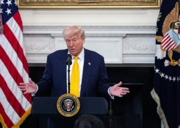 trump-diz-que-nao-vai-tolerar-atitude-do-hamas-apos-entrega-de-refens-mortos