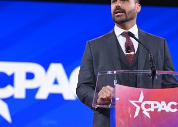 estrelas-da-direita-saem-na-frente-em-corrida-ao-senado-por-sao-paulo