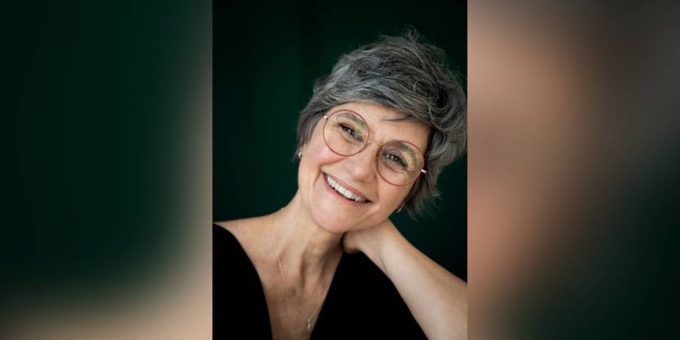 fernanda-torres-‘trabalhou-intensamente’,-diz-preparadora-de-elenco