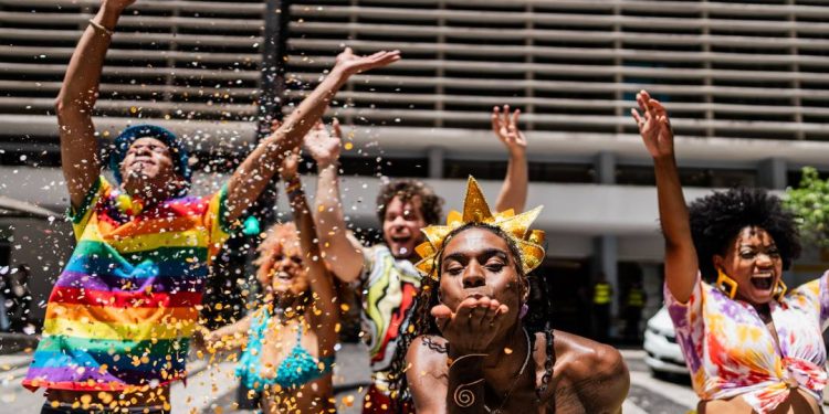 10-mandamentos-para-nao-destruir-a-saude-pulando-o-carnaval-–-e-nao-e-caretice!