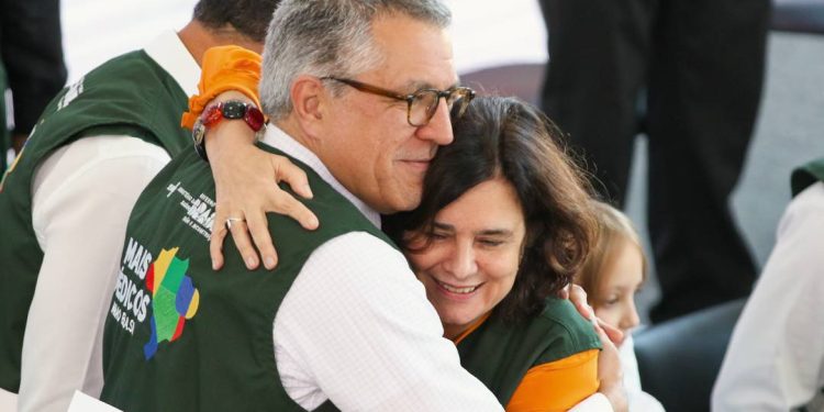 padilha-e-peca-chave-na-longa-disputa-entre-centrao-e-pt-pela-saude