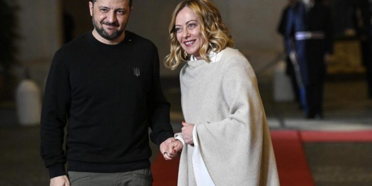 ucrania:-meloni-diz-que-pode-ser-“ponte”-para-negociacao-entre-europa-e-trump