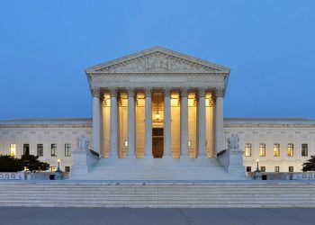 supremo-dos-eua-rejeita-bloqueio-de-trump-a-us$-2-bilhoes-em-ajuda-externa