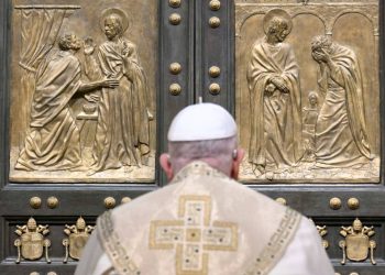 como-atualizacoes-sobre-a-saude-do-papa-francisco-quebram-tabu historico-na igreja