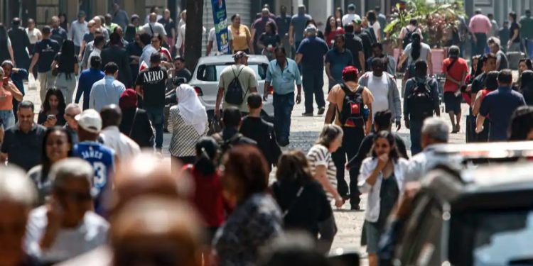 a-excecao-da-pandemia,-pib-de-2024-deve-ter-o-maior-crescimento-em-13-anos
