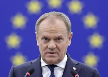 polonia-anuncia-planos-de-treinamento-militar-em-larga-escala-e-ampliacao-do-exercito