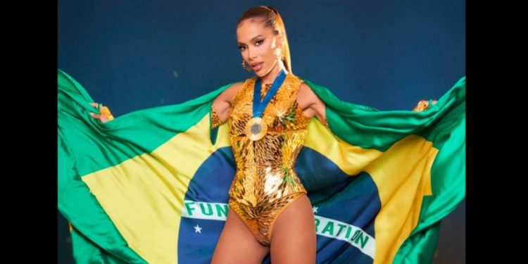 o-look-de-anitta-em-homenagem-a-ginasta-rebeca-andrade
