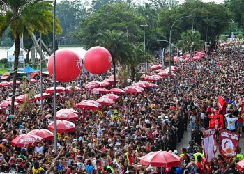 sao-paulo-se-despede-do-ultimo-dia-de-pos-carnaval