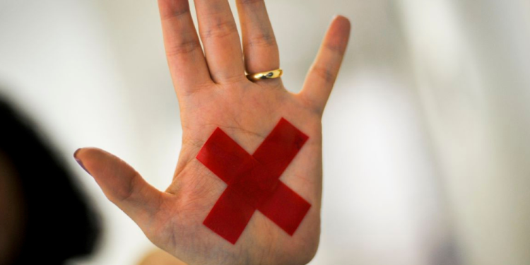 casos-de-violencia-contra-mulheres-atinge-numero-recorde,-revela-pesquisa