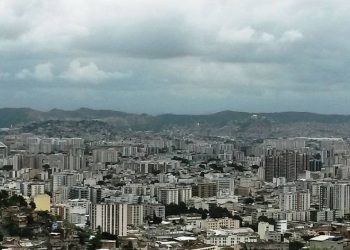 traficantes-barram-servico-da-claro-no-estacio-para-impor-internet-propria