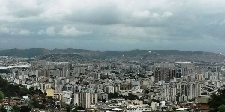 traficantes-barram-servico-da-claro-no-estacio-para-impor-internet-propria