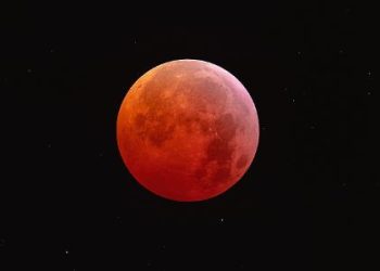 lua-de-sangue-hoje:-que-horas-vai-ser-e-como-assistir-eclipse-lunar?