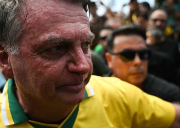 ao-vivo:-bolsonaro-faz-ato-com-apoiadores-em-copacabana;-acompanhe