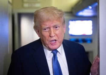 trump-confirma-tarifas-reciprocas-para-2-de-abril,-sem-excecoes-para-aco-e-aluminio