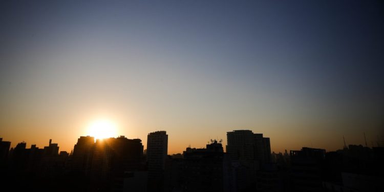 sao-paulo-tera-chuva-e-altas-temperaturas-na-ultima-semana-de-verao