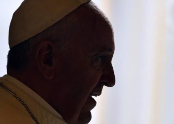 papa-francisco-nao-deve-conduzir-os-ritos-da-semana-santa