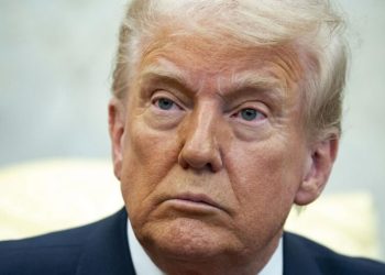 trump-suspende-recursos-para-universidade-por-incluir-atletas-transgeneros-em-esportes-femininos