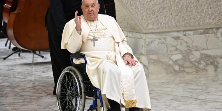 papa-francisco-recebe-alta-neste-domingo,-informa-equipe-medica 