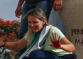 condenacao-da-cabeleireira-do-‘perdeu,-mane’-esquenta-debate-sobre-exageros