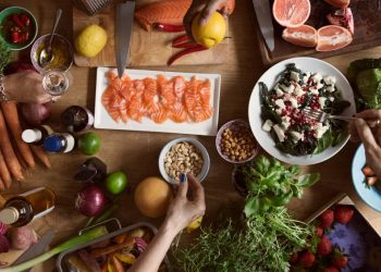 a-dieta-ideal-para-um-envelhecimento-saudavel,-segundo-estudo-da-nature
