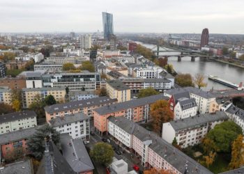 descoberta-enigmatica-em-frankfurt-pode-ser-pista-sobre-propagacao-crista-na-europa
