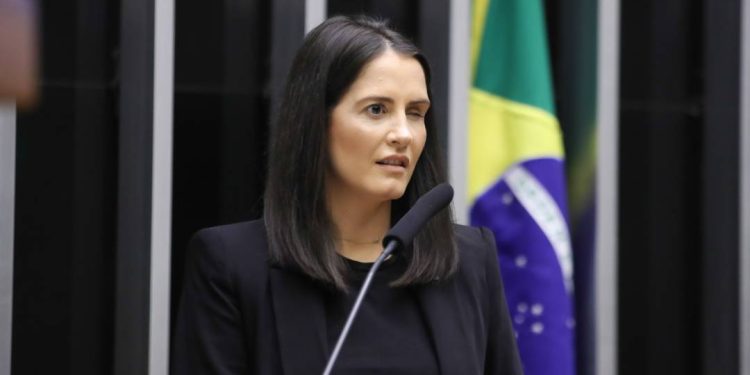 oposicao-orientou-obstrucao-ate-contra-projeto-de-deputada-falecida-do-pl