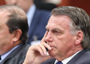bolsonaro-muda-a-narrativa.-e-se-enrola-ainda-mais