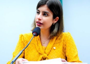 tabata-amaral-vai-comandar-comissao-do-novo-plano-nacional-de-educacao