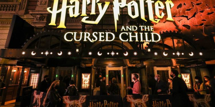 produtora-de-peca-de-‘harry-potter’-no-brasil-esclarece-cancelamento