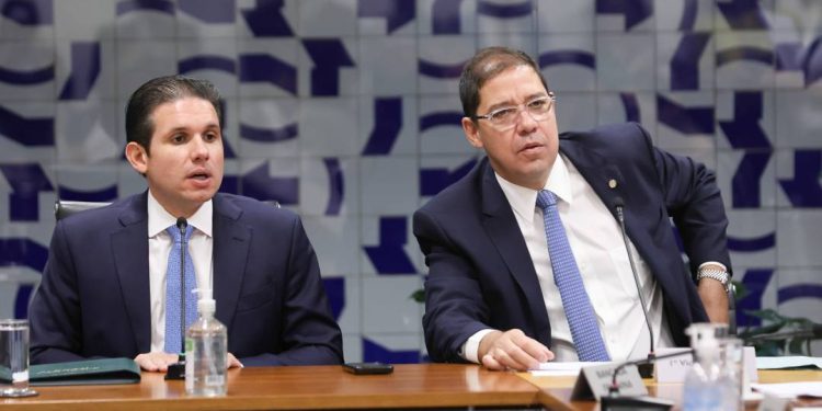 presidente-da-camara-fala-em-‘vencer-a-agenda’-da-anistia-ao-8-de-janeiro