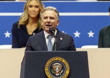 enviado-especial-de-trump-estara-a-frente-de-negociacoes-com-o-ira